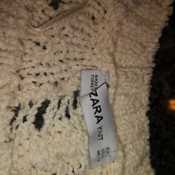 Zara Knitted Crop Sweater - Picture 5 of 6